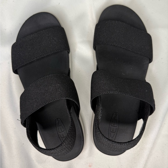 Keen black sandals - Picture 6 of 10